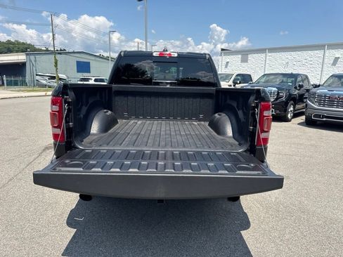 Used 2019 RAM 1500 Laramie AWD/4WD image 19