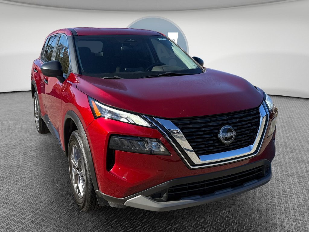 Used 2023 Nissan Rogue S AWD/4WD image 1