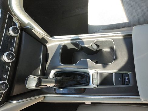 Used 2018 Honda Accord Touring image 26