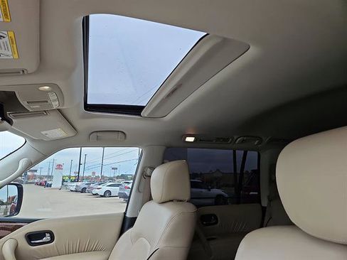 Used 2020 Nissan Armada Platinum w/ Captain's Chairs Package image 12