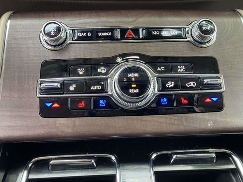 Used 2023 Lincoln Aviator Reserve w/ Equipment Group 201A image 27