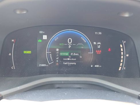 Used 2025 Toyota Camry LE FWD image 17