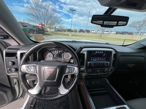 Used 2017 GMC Sierra 1500 SLT w/ SLT Premium Package AWD/4WD image 37