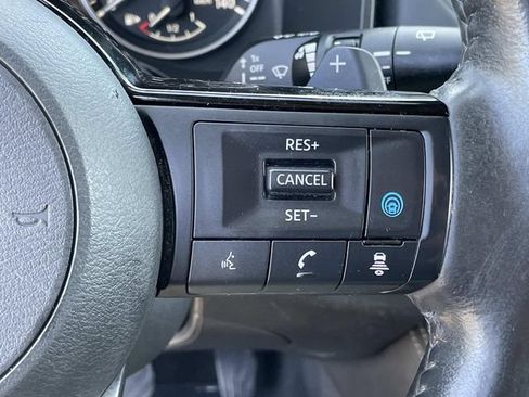 Used 2021 Nissan Rogue SL w/ Premium Package AWD/4WD image 10