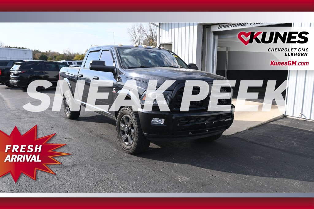 Used 2014 RAM 3500 Laramie w/ Black Appearance Group AWD/4WD image 1