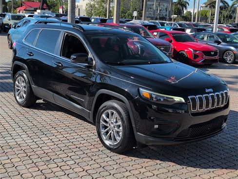 Used 2022 Jeep Cherokee Latitude Lux image 2