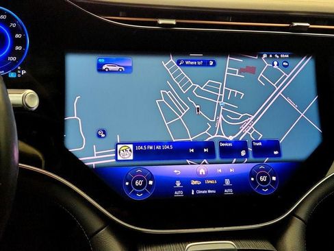 Used 2023 Mercedes-Benz EQS 580 4MATIC SUV image 17