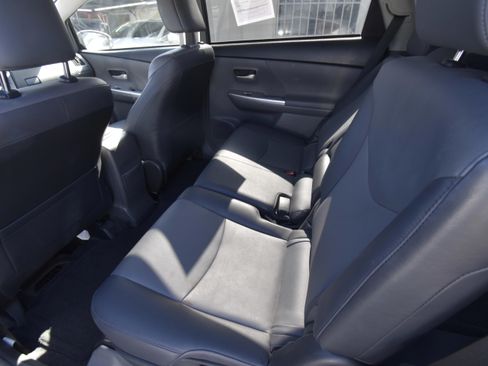 Used 2012 Toyota Prius V Five FWD image 8