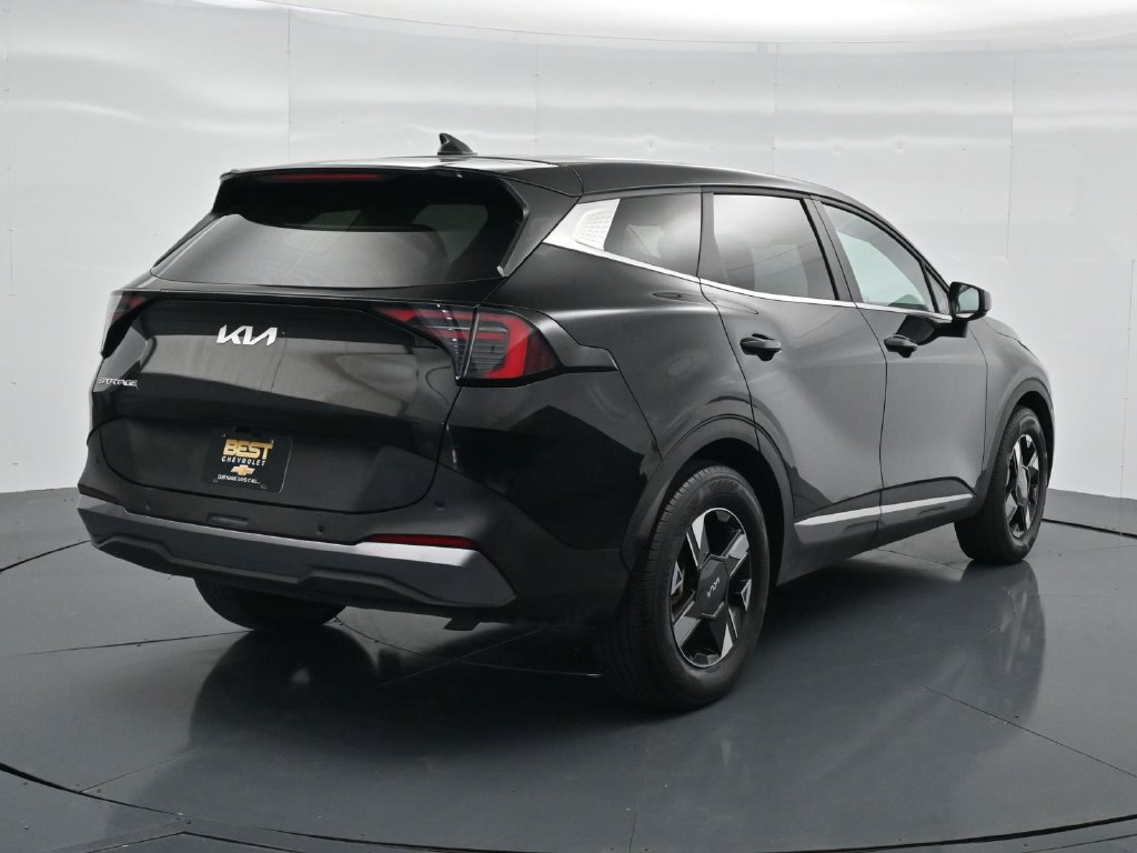Used 2026 Kia Sportage LX FWD image 7
