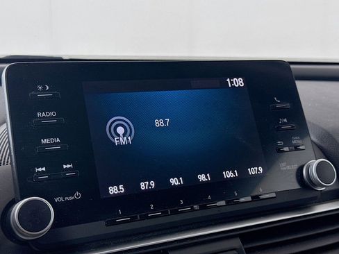 Used 2019 Honda Accord LX image 16