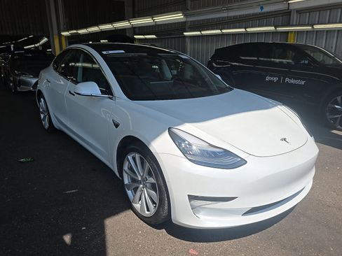 Used 2019 Tesla Model 3 Long Range AWD/4WD image 2