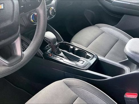 Used 2023 Chevrolet TrailBlazer LT FWD image 15