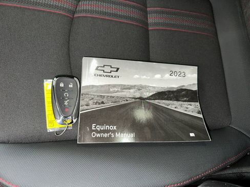 Certified 2023 Chevrolet Equinox RS w/ LPO, Floor Liner Package image 4