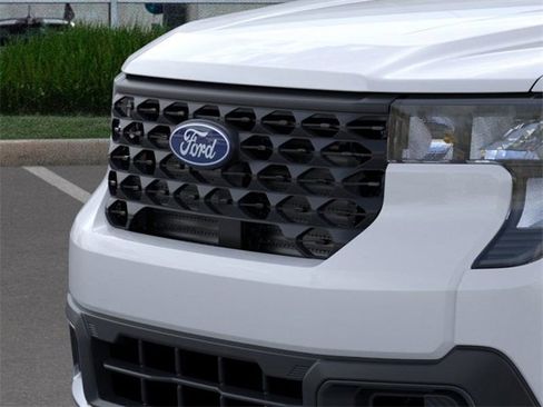 New 2026 Ford Maverick XLT w/ XLT Luxury Package image 18