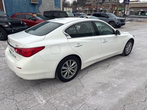 Used 2015 INFINITI Q50 Premium w/ Navigation Package image 4