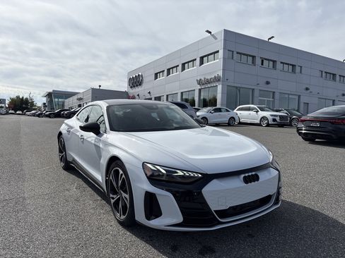 Used 2023 Audi e-tron GT Premium Plus w/ Performance Package AWD/4WD image 1