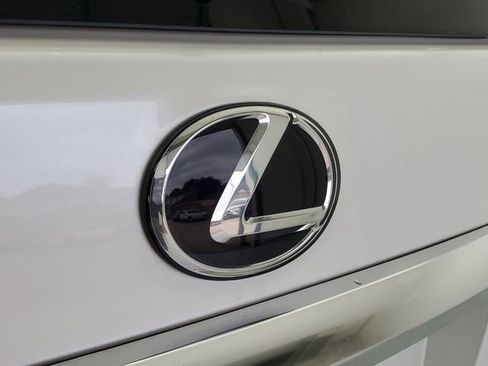 Used 2023 Lexus GX 460 Premium w/ Premium Package AWD/4WD image 8