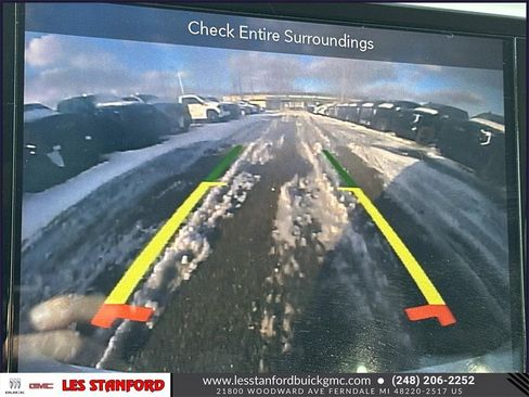 Used 2018 Chrysler Pacifica Touring-L image 31