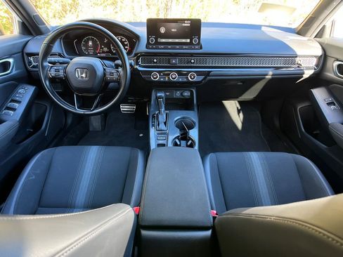 Used 2023 Honda Civic Sport image 13