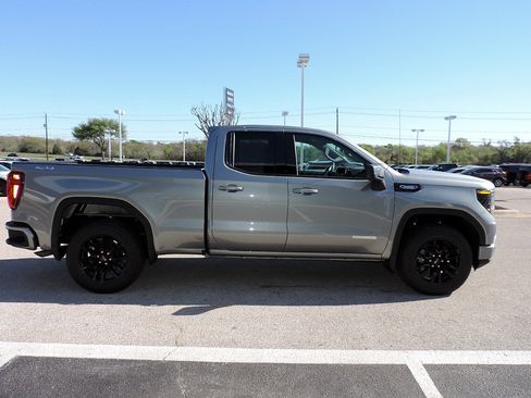 New 2026 GMC Sierra 1500 Elevation image 4