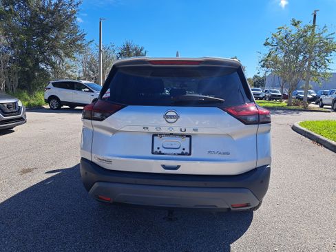 Certified 2023 Nissan Rogue SV image 6