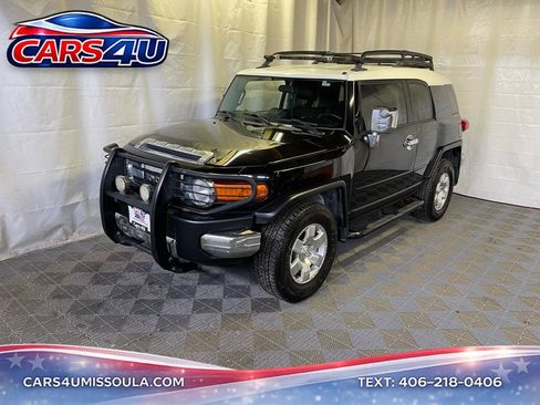 Used 2007 Toyota FJ Cruiser 4WD image 1