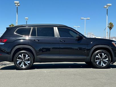 Used 2024 Volkswagen Atlas SE
