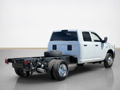 New 2026 RAM 3500 Tradesman AWD/4WD image 8