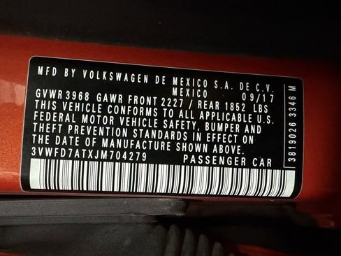 Used 2018 Volkswagen Beetle 2.0T Coast w/ Coast Lighting Package image 26