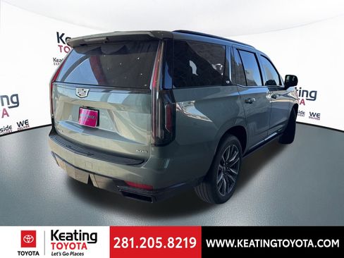 Used 2024 Cadillac Escalade Sport w/ Touring Package image 7