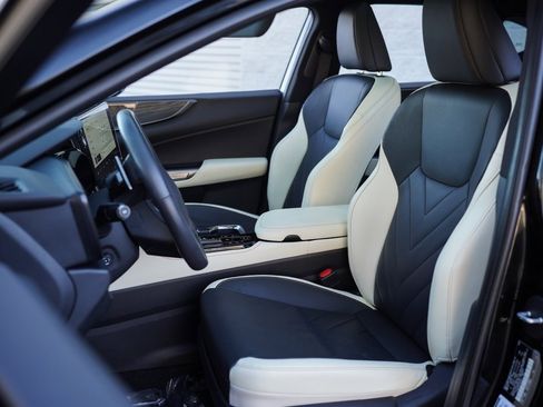 Used 2023 Lexus NX 350 AWD w/ Luxury Package image 23