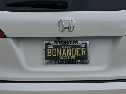 Used 2018 Honda Pilot Touring image 30