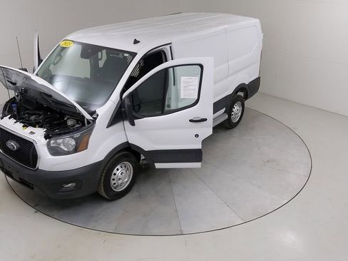 Certified 2023 Ford Transit 250 Low Roof AWD w/ Exterior Upgrade Package image 51