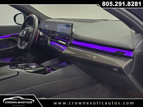 Used 2025 BMW M5 w/ Executive Package AWD/4WD image 18