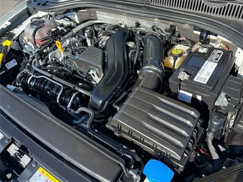 Certified 2022 Volkswagen Jetta S image 16