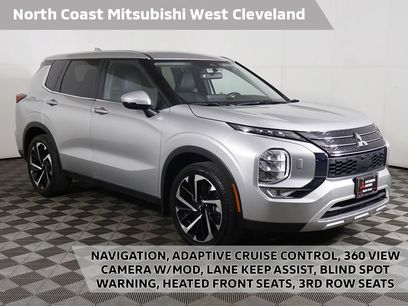Used 2024 Mitsubishi Outlander SE