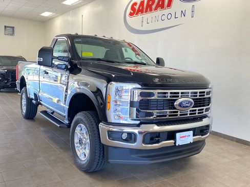 New 2026 Ford F250 XLT w/ FX4 Off-Road Package AWD/4WD image 2