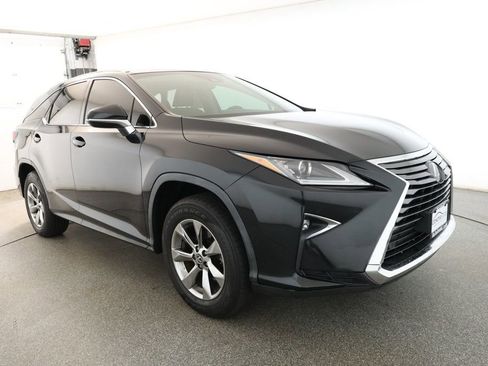 Used 2019 Lexus RX 350L Luxury image 3