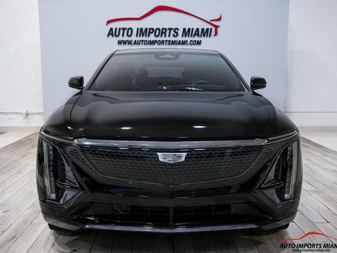 Used 2024 Cadillac Lyriq Sport RWD image 32
