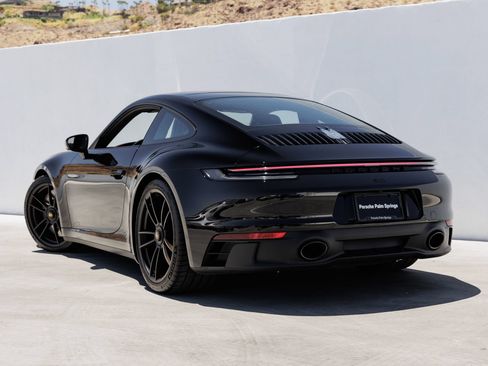 Certified 2024 Porsche 911 Carrera GTS RWD image 3