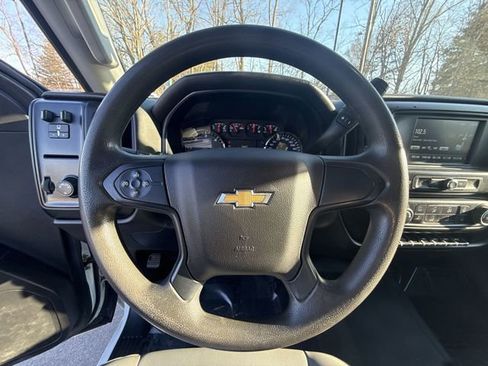 Used 2019 Chevrolet Silverado 2500 W/T w/ WT Convenience Package image 14