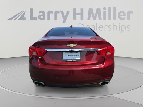 Used 2016 Chevrolet Impala LTZ w/ Enhanced Convenience Package FWD image 12