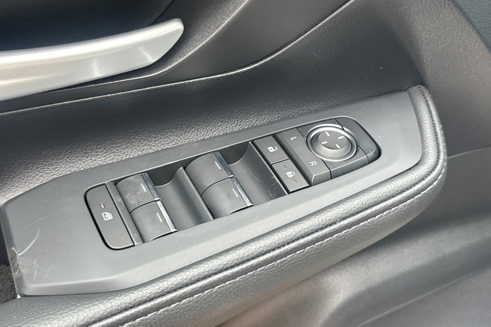 New 2026 Toyota Grand Highlander XLE FWD image 12