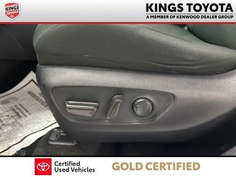 Used 2023 Toyota RAV4 AWD Hybrid image 14
