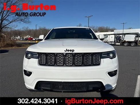 Certified 2020 Jeep Grand Cherokee Altitude image 8