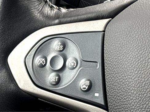 Used 2022 Chevrolet Colorado Z71 image 16