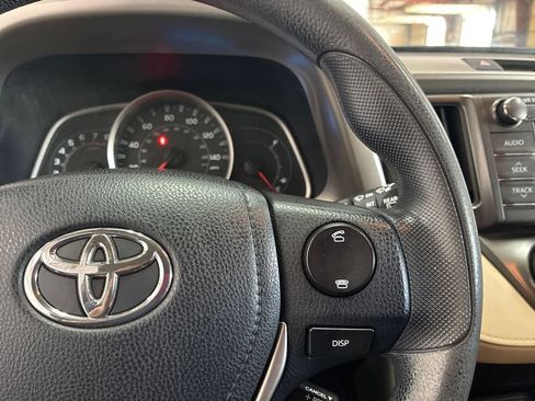 Used 2013 Toyota RAV4 LE AWD/4WD image 13