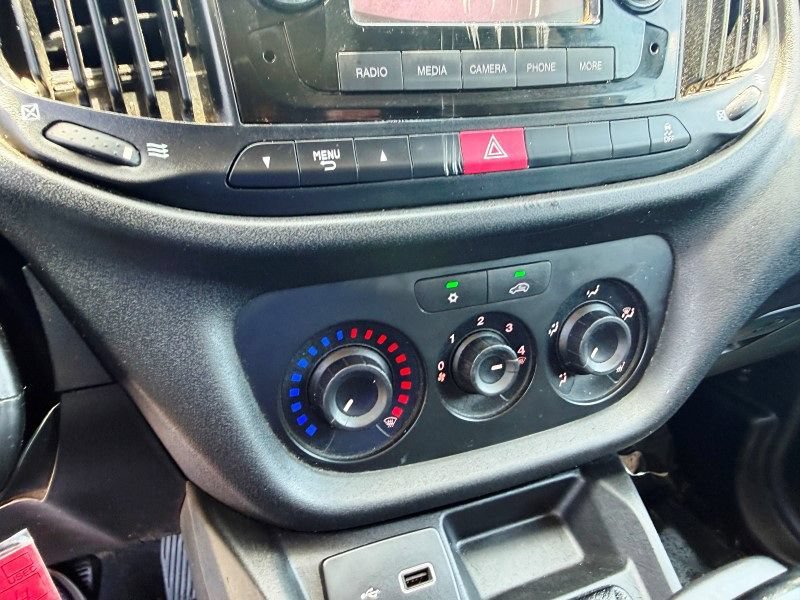 Used 2021 RAM ProMaster City Tradesman FWD image 21