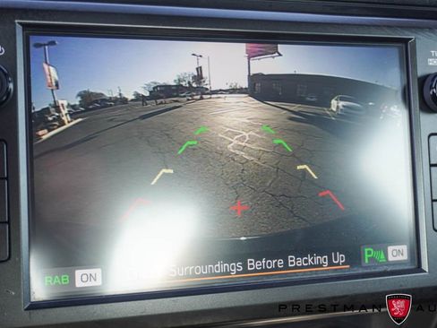 Used 2025 Toyota GR86 Premium image 11