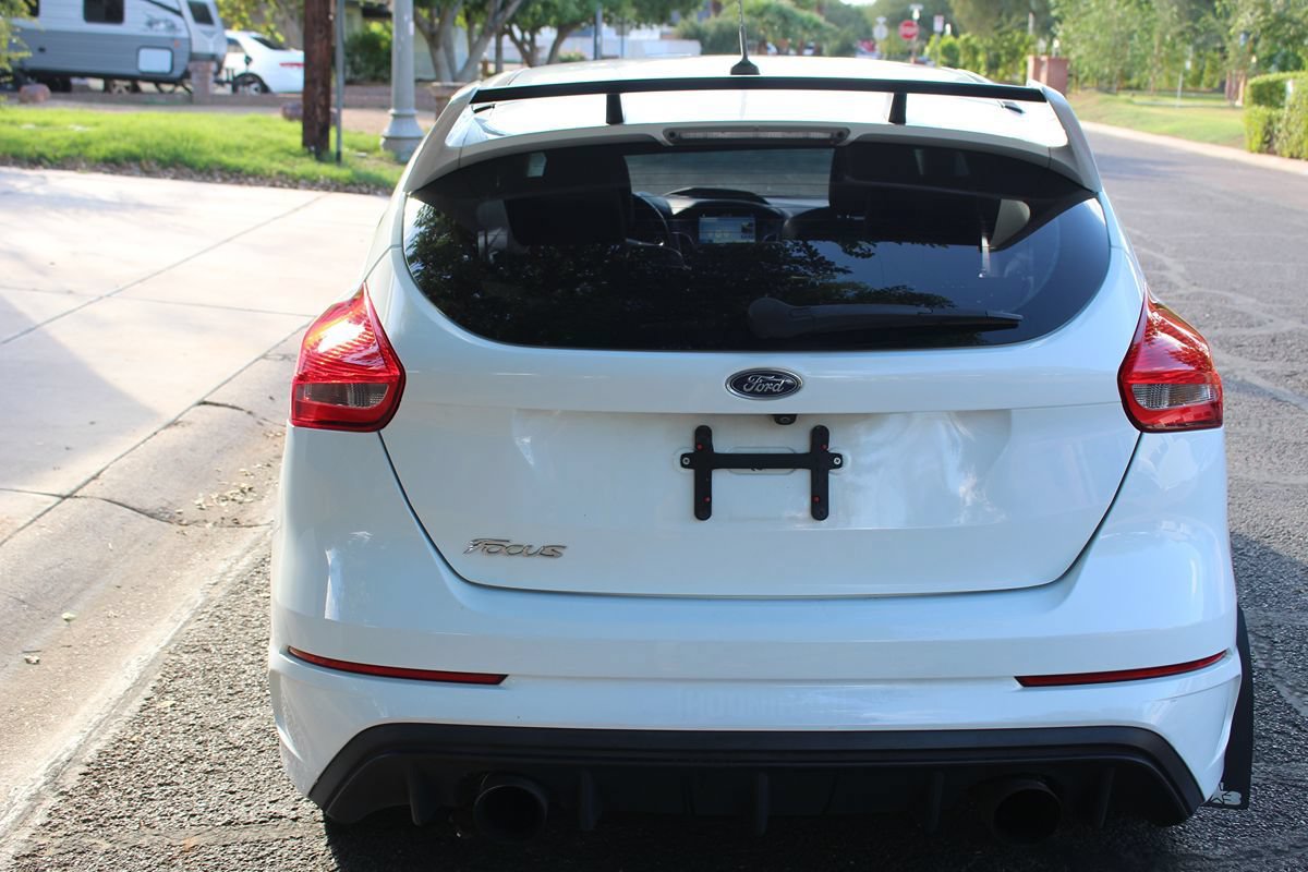 Used 2017 Ford Focus RS AWD/4WD image 5